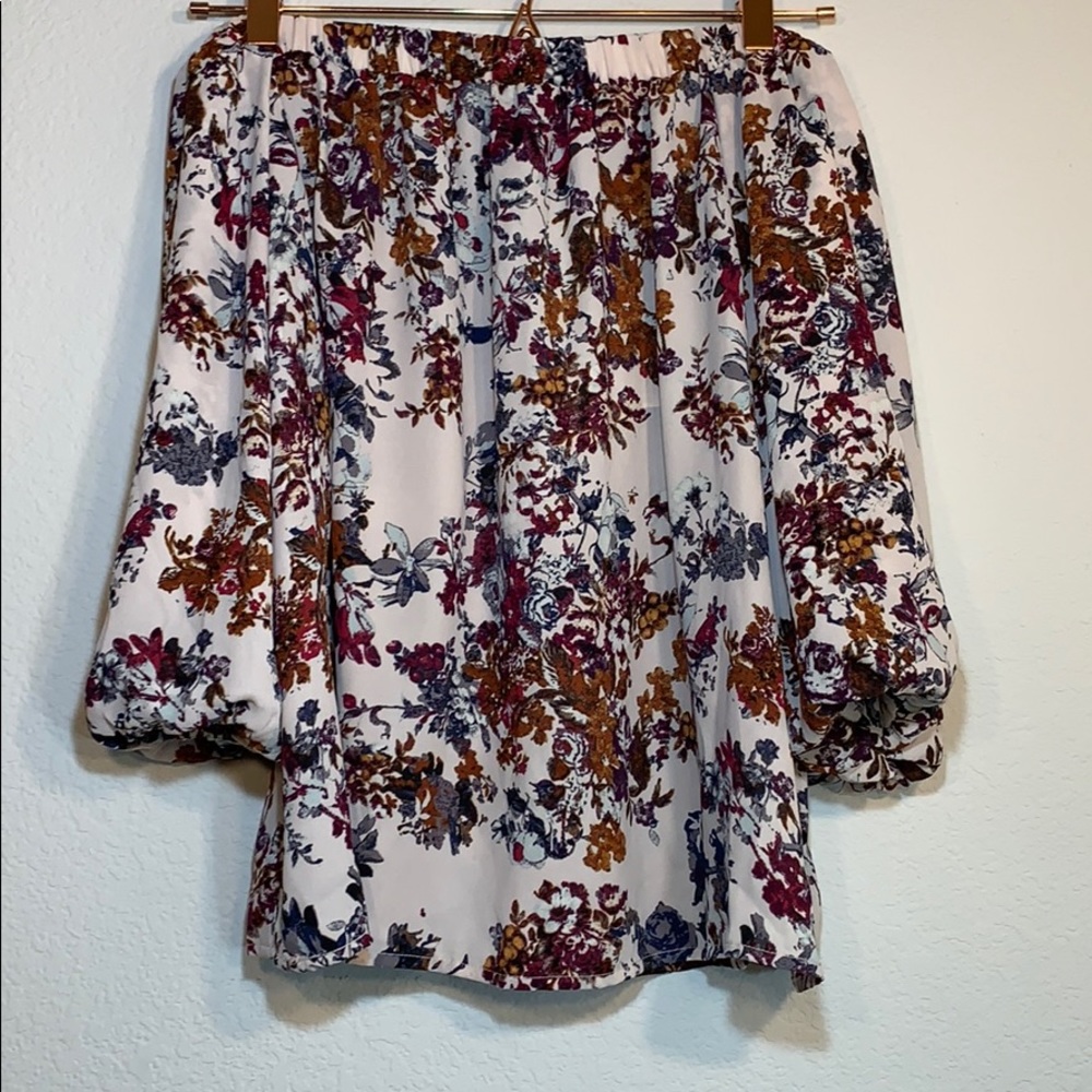 ❤️HP❤️Eyeshadow off the shoulder floral top - Picture 4 of 5